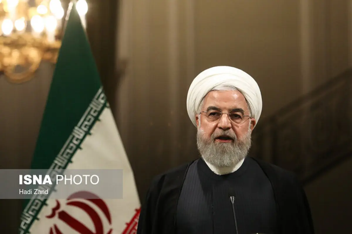 روحانی: از تخیلات کودکانه فاصله بگیریم
