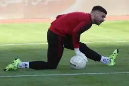 گلر پرسپولیس ماندنی شد