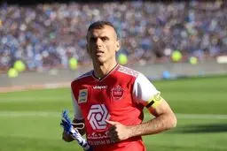 کمک یک میلیاردی کاپیتان پرسپولیس به انزلی در مبارزه با کرونا