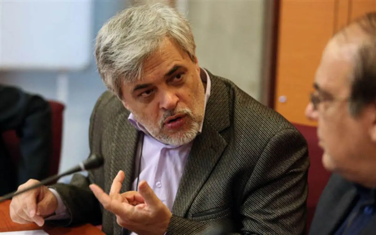 طعنه مهاجری به قالیباف؛ «برای دولت پانزدهم کت‌وشلوار می‌دوزید؟»