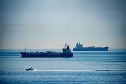 تجارت سوخت ایران-لبنان رایگان نیست |  باید راه همکاری با ونزوئلا را تداوم ببخشیم |  طرف حساب ما تجار و مردم هستند نه دولت لبنان