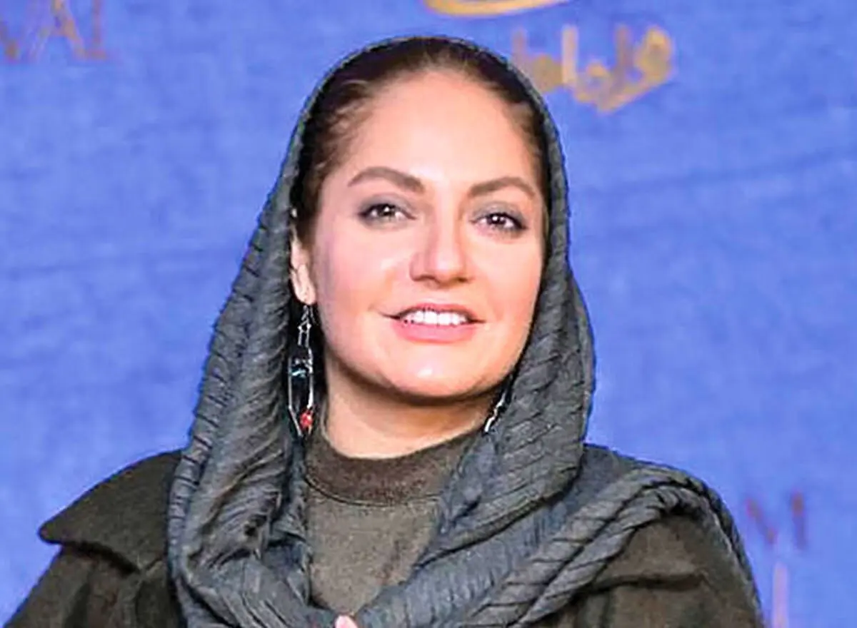 عکس جالبی از مهناز افشار در کنار خواهر و برادرش ؛ مهناز افشار در کنار خواهرش و شباهت زیادشان به هم!