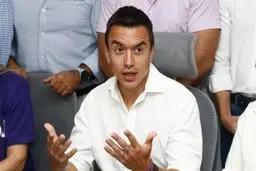 کم سن ترین رئیس جمهور دنیا کیست؟ | پسر جای پدر را گرفت! +تصویر