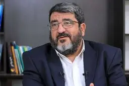 روزنامه جوان درباره اظهارات فواد ایزدی: باید به امثال این کارشناسانی که ناگهان از تخم درآمدند، گفت خبری را که خودت نمی‌دانی درست است یا نه، چرا مبنای یک تحلیل قرار می‌دهی؟ | دستگاه‌های نظامی و قضایی باید از او بخواهند منبع این خبرش را که ایران با هماهنگی 
