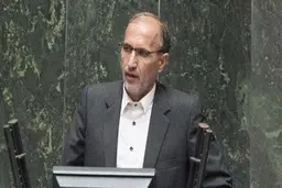 نماینده مجلس: دولت باید نظام بانکداری را به بانکداری اسلامی تغییر دهد