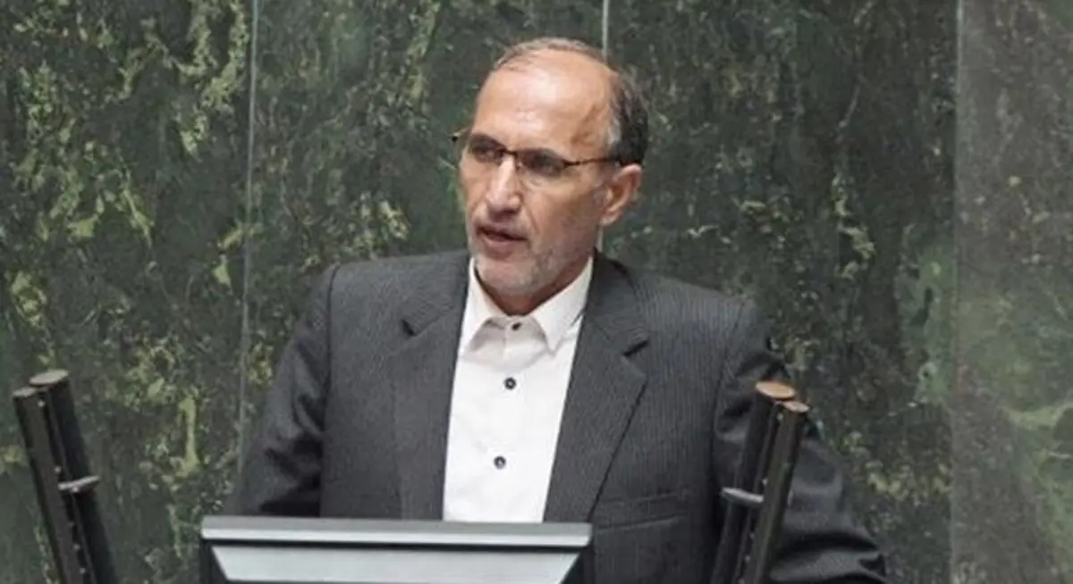 نماینده مجلس: دولت باید نظام بانکداری را به بانکداری اسلامی تغییر دهد