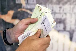 راه و بیراهه بازتوزیع بنزینی | چک یارانه در وجه تورم؟ 