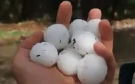 امروز | بارش عجیب و وحشتناک تگرگ در نیشابور | تگرگ‌هایی به اندازه‌ی تخم‌مرغ!+ویدئو 