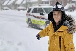 پسر هشت ساله‌ای که جان یک مرد مُسن را نجات داد!+ویدئو