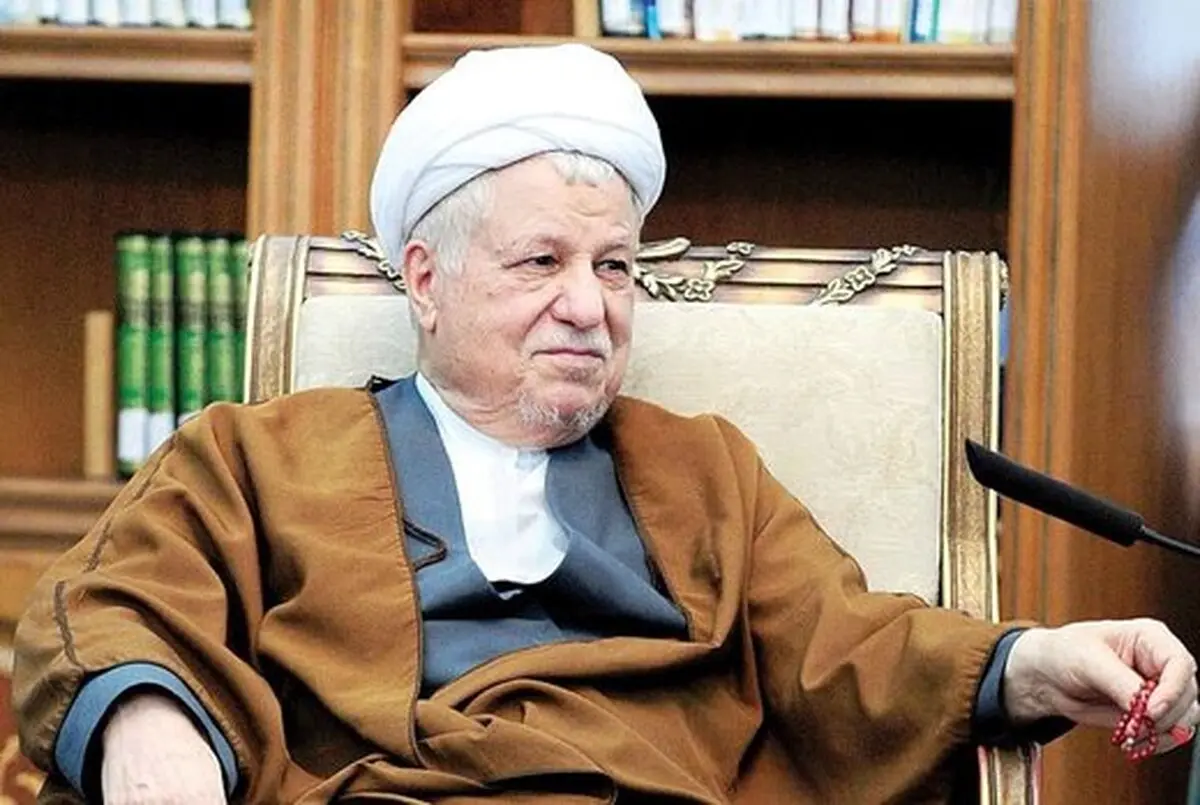 آیت الله هاشمی رفسنجانی به رهبر کره شمالی درباره لباس زنان کره‌ای تذکر دادند
