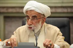 آیت الله جنتی: حل مشکلات بین ایران و عربستان اقدام مهمی است 