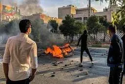 مسئولانی که گفتند بی خبرند از گرانی بنزین باخبر بودند