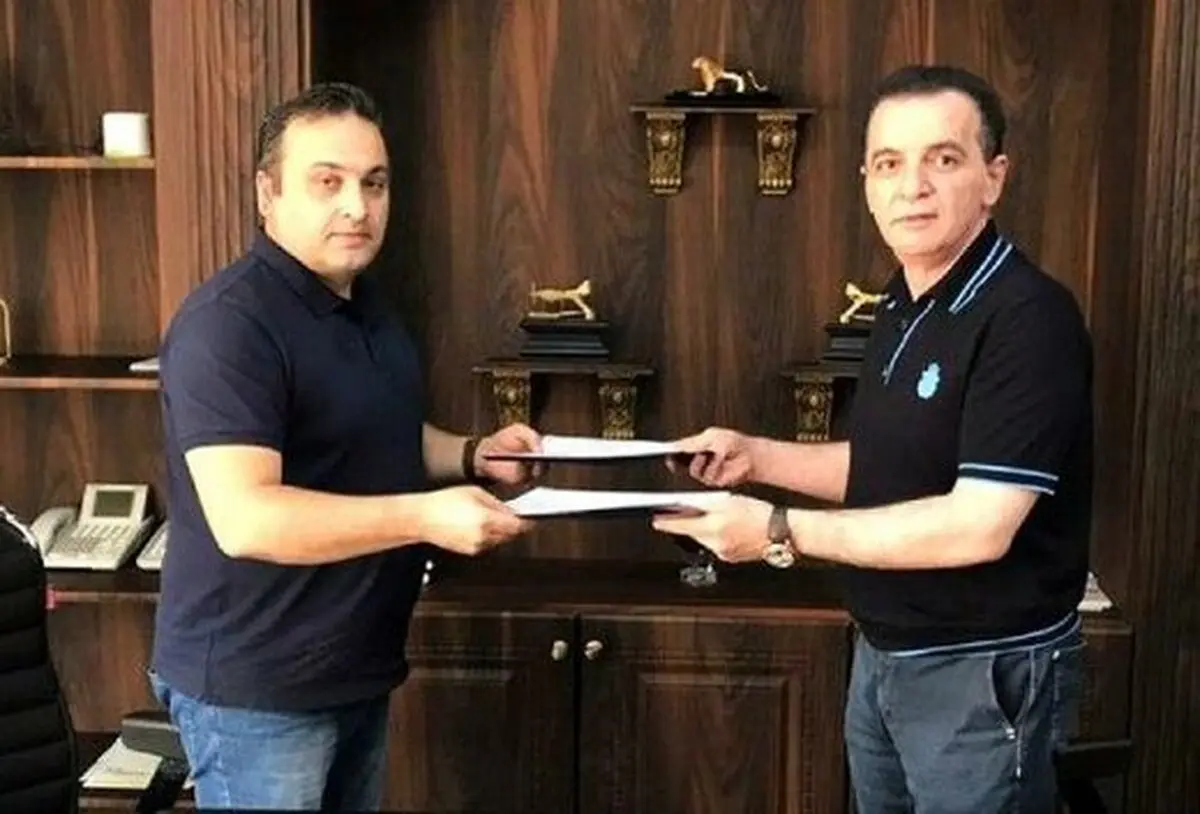 باشگاه ماشین سازی   |  امتیاز باشگاه ماشین سازی تبریز واگذار شد
