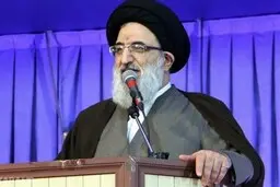 امام جمعه کرج  :آل‌سعودبرای آمریکا جاده صاف‌کن شده است.