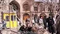سقوط درخت تنومند در بازار تبریز بر اثر تندباد شدید+تصویر 