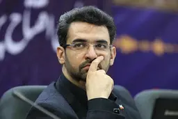 آذری جهرمی جواب کنایه های علی ضیا را داد| آذری جهرمی: همه می دونن مشکلتون با چیه!