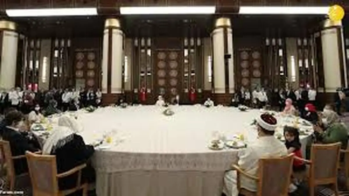 اردوغان: مردم ترکیه شب 15 ژوئیه یک پیروزی فراموش‌نشدنی و تاریخی را رقم زدند