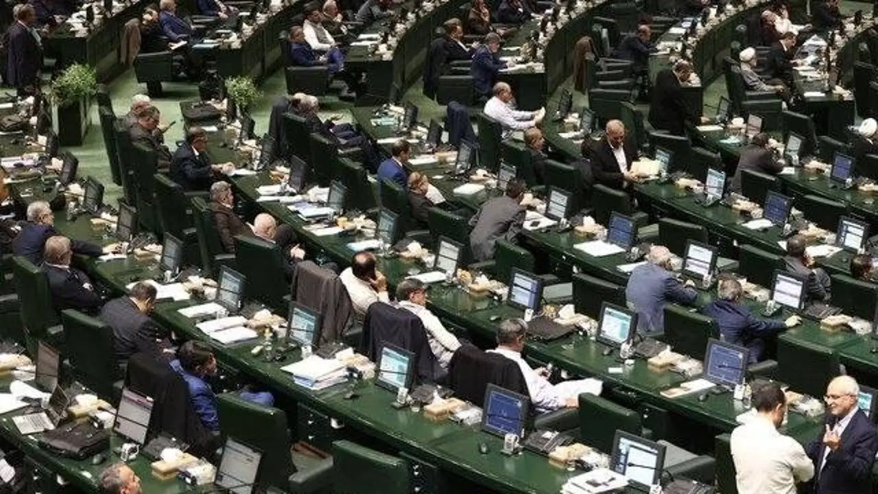 سخنگوی هیات رئیسه: مهلت ۴۵ روزه معرفی وزرای پیشنهادی دفاع و اطلاعات تمام شده است