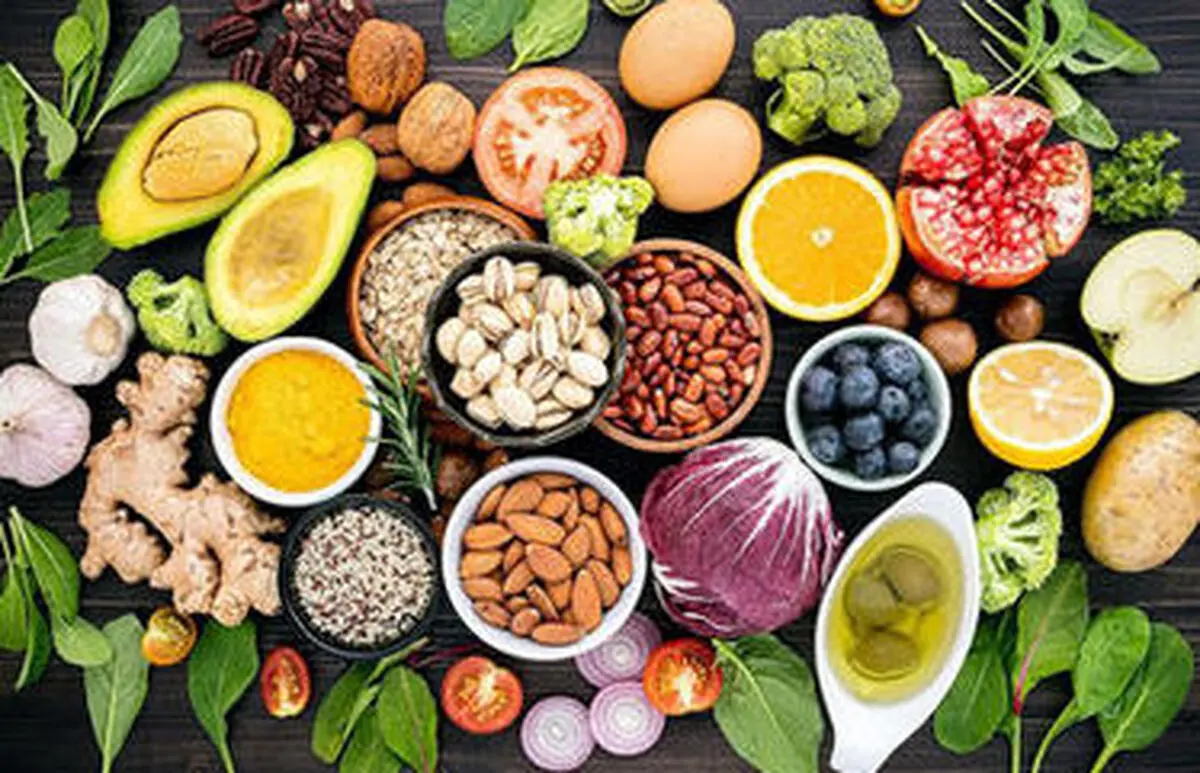 روش های فرار از پیری | با خوردن این مواد غذایی جوان بمانید!