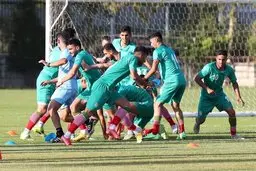 نخستین جلسه تمرین تیم امید با سرمربیگری مهدوی‌کیا