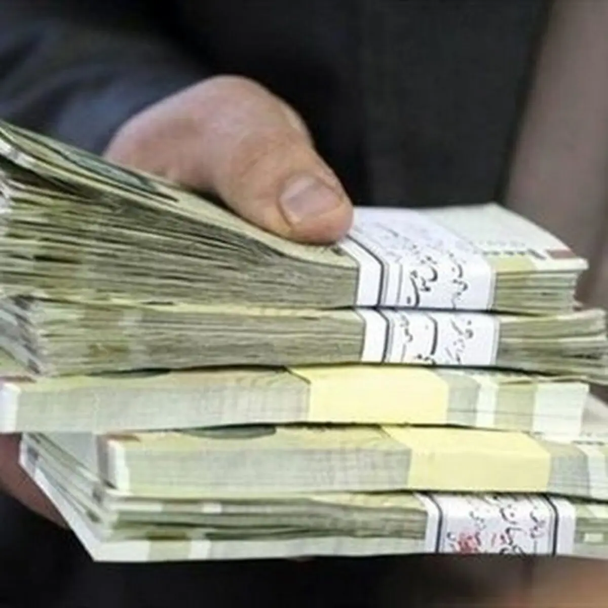 
جزئیات افزایش حقوق کارکنان و بازنشستگان 