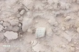 تخریب و حفاری‌های گسترده قاچاقچیان عتیقه در بیت مشحوت 