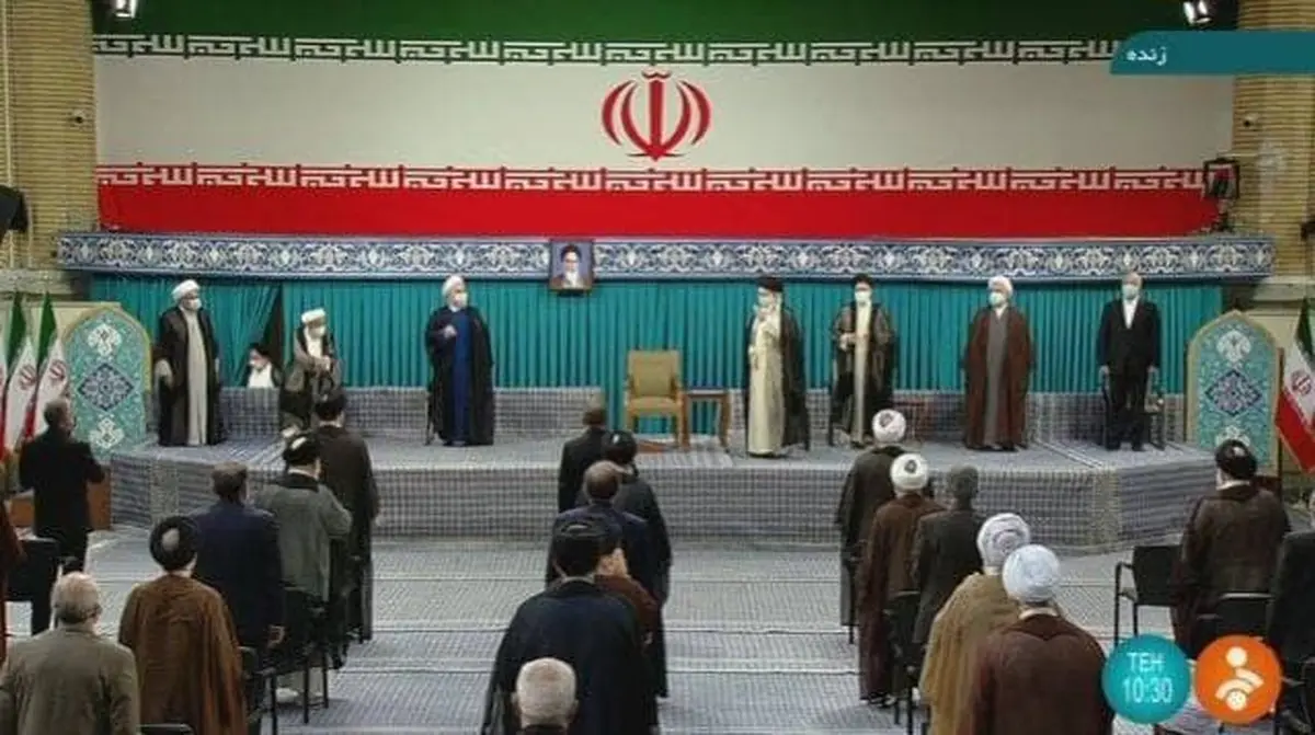 آغاز مراسم تنفیذ حکم ریاست جمهوری سیزدهم در حسینیه امام خمینی (ره)