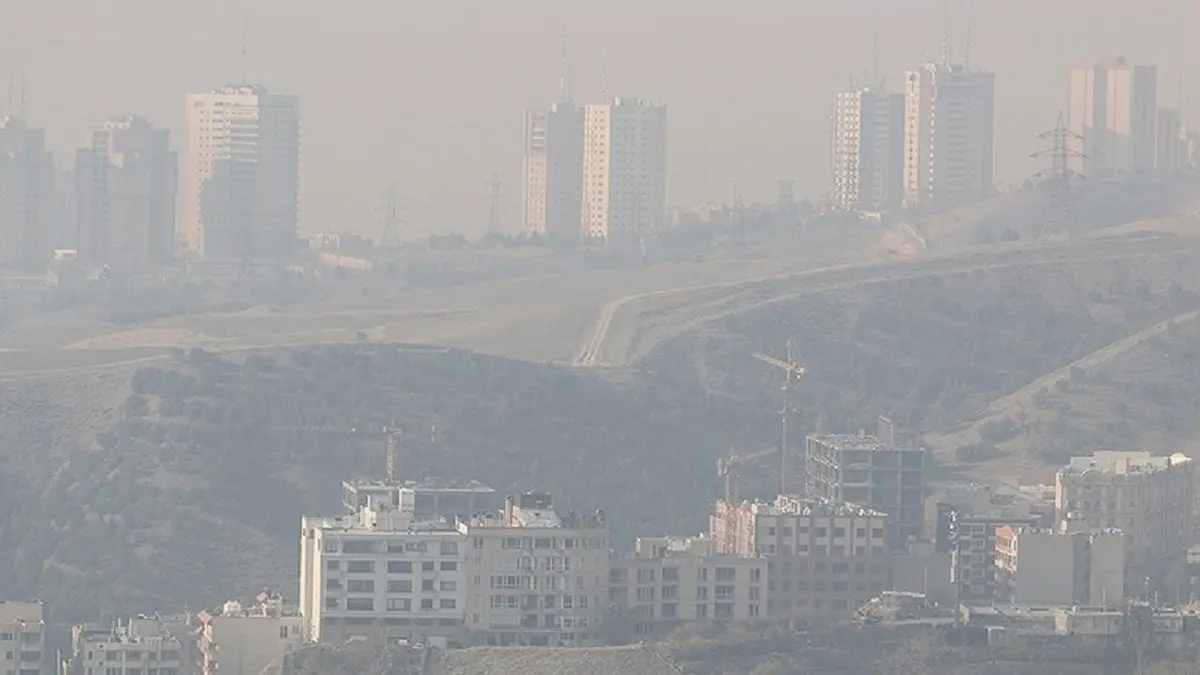 آسمان تهران در وضعیت قرمز قرار دارد