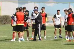 کادر فنی نساجی کامل شد 