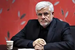 دفتر عارف انصراف او از کاندیداتوری را تکذیب کرد: متن منتشر شده مشورتی بود