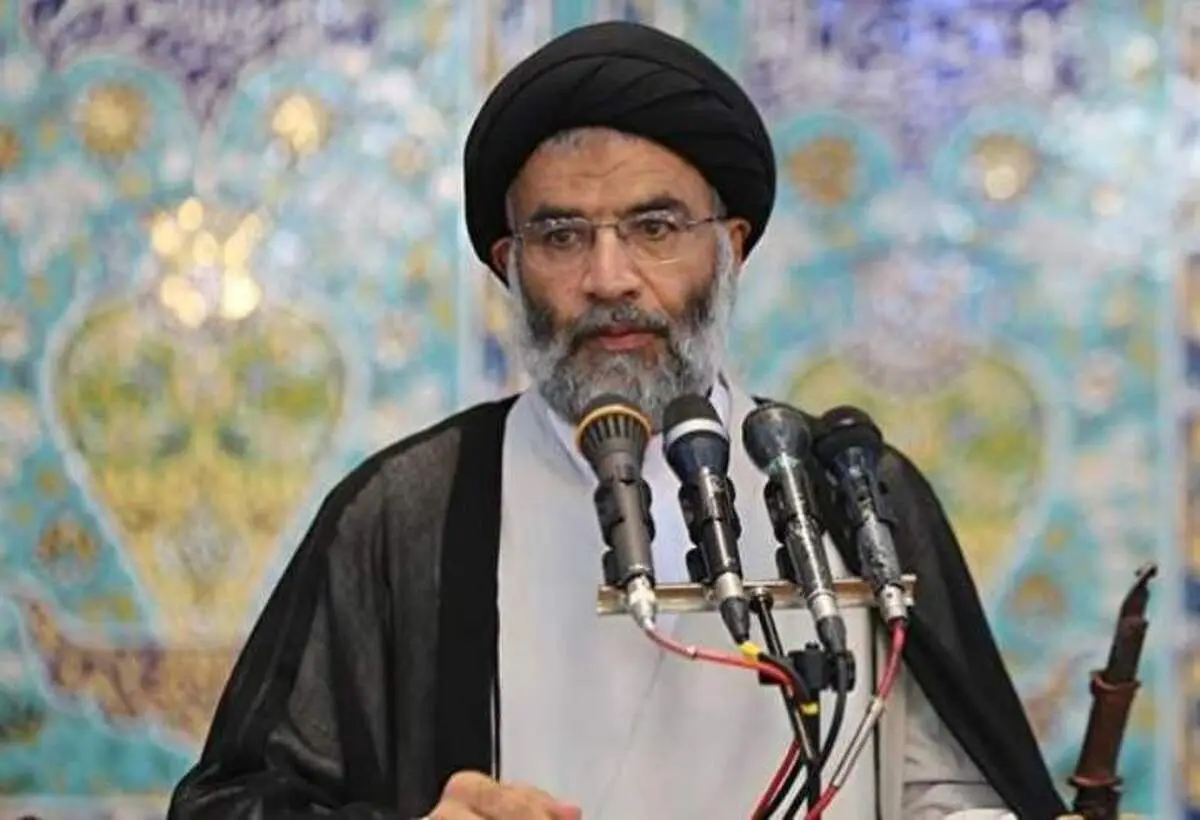 
امام جمعه اهواز: باید دعای باران بخوانیم

