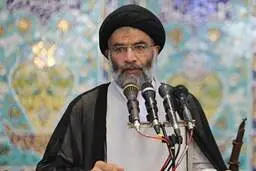 
امام جمعه اهواز: باید دعای باران بخوانیم
