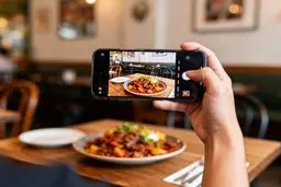 لطفاً دست نزنید، هنوز لایک نخورده!