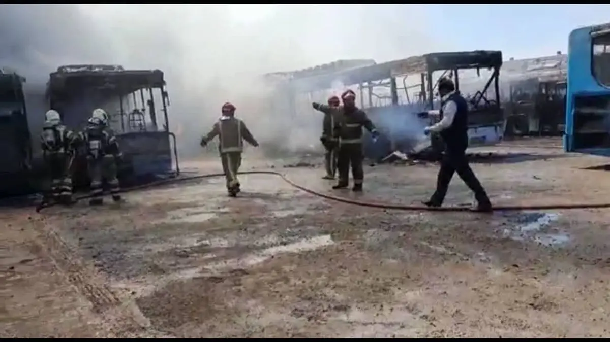 
آتش‌ سوزی تعمیرگاه خودرو در تهران