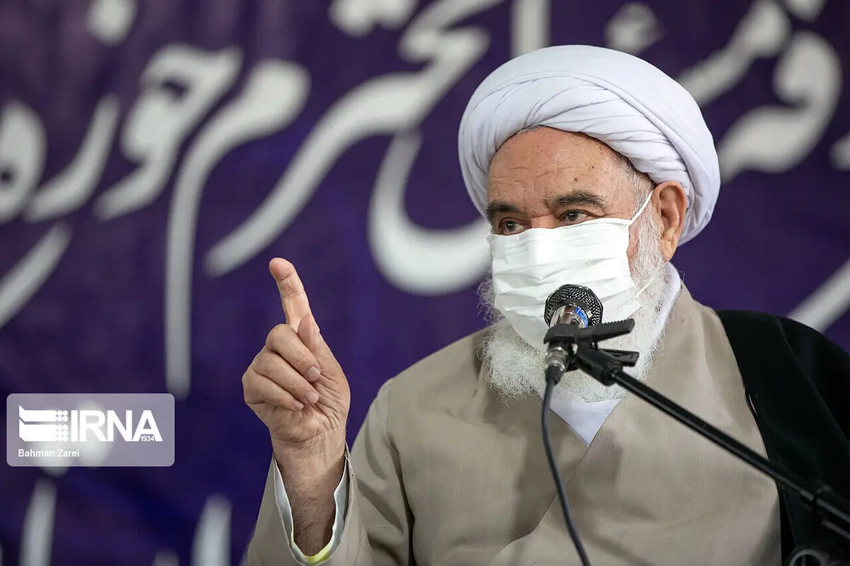  پرواز | امام جمعه کرمانشاه: ایران امن‌ترین کشور جهان است
