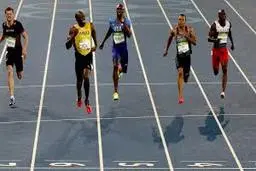 رقابت جالب سنتی چینی‌ها | مسابقه دو میدانی سه‌نفره با یک جفت تخته! +ویدئو