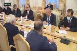 
لاوروف  |    نجات برجام یکی از مسائل فوری است
