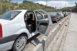 معطلی ۱۵ ساعته و ماشین‌خوابی در صف واکسن | نوبت‌فروشی ۳۰۰ تا ۶۰۰ هزار تومان