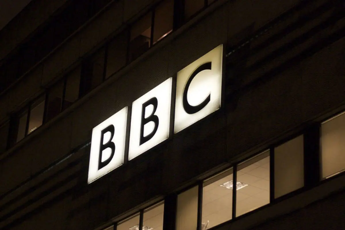 زهیر غرضی: کسری ناجی هموطن ما نیست چون نوکر اجنبی، استعمار و دشمن است.