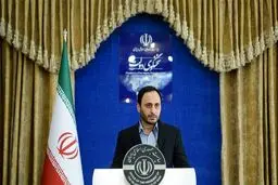 سخنرانی جنجالی علی بهادری جهرمی سخنگوی دولت | رسانه‌ها بروند ببینند افتتاح فرودگاه سقز واقعی بوده یا کیک!