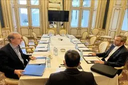 فرجی‌راد: دو جریان اطلاعاتی پشت بازداشت مورا قرار دارد