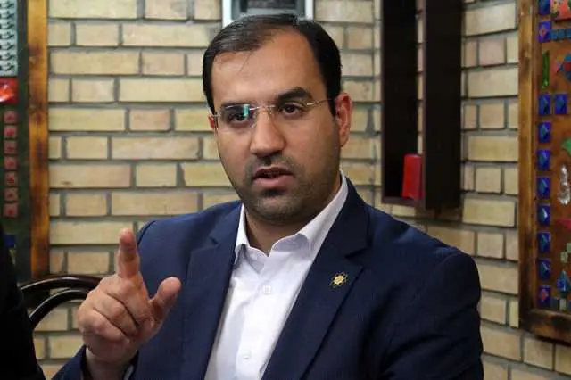 هشدار دکتر غلامحسین محمدی: یک‌چهارم جوانان ایرانی نه شاغل‌اند و نه دانشجو