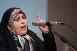 پروانه  سلحشوری  به دادسرای امنیتی اوین احضار شد 