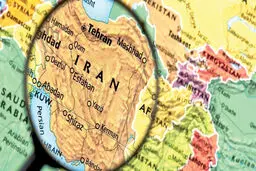 چشم‌انداز متغیرهای اقتصادی در سال 1403 چه تصویری پیش‌روی ما می‌گذارد؟ | پیچیده و مبهم