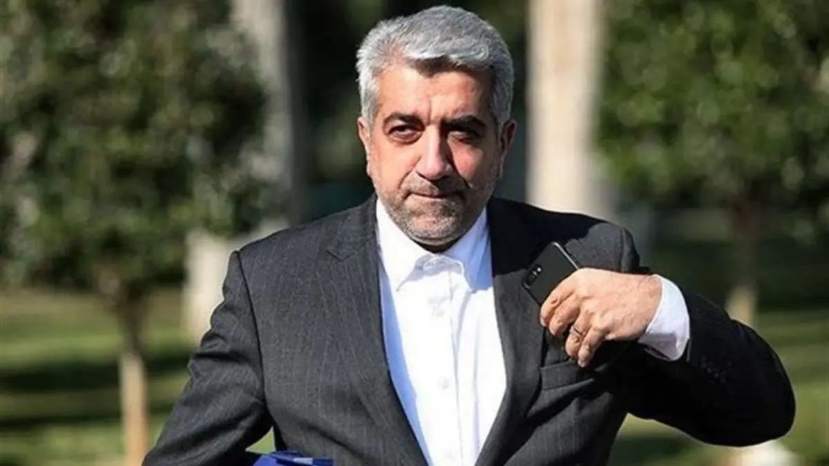  گمانه زنی ها درباره کابینه رئیسی  |  پیشنهاد حضور وزیر روحانی در کابینه رئیسی