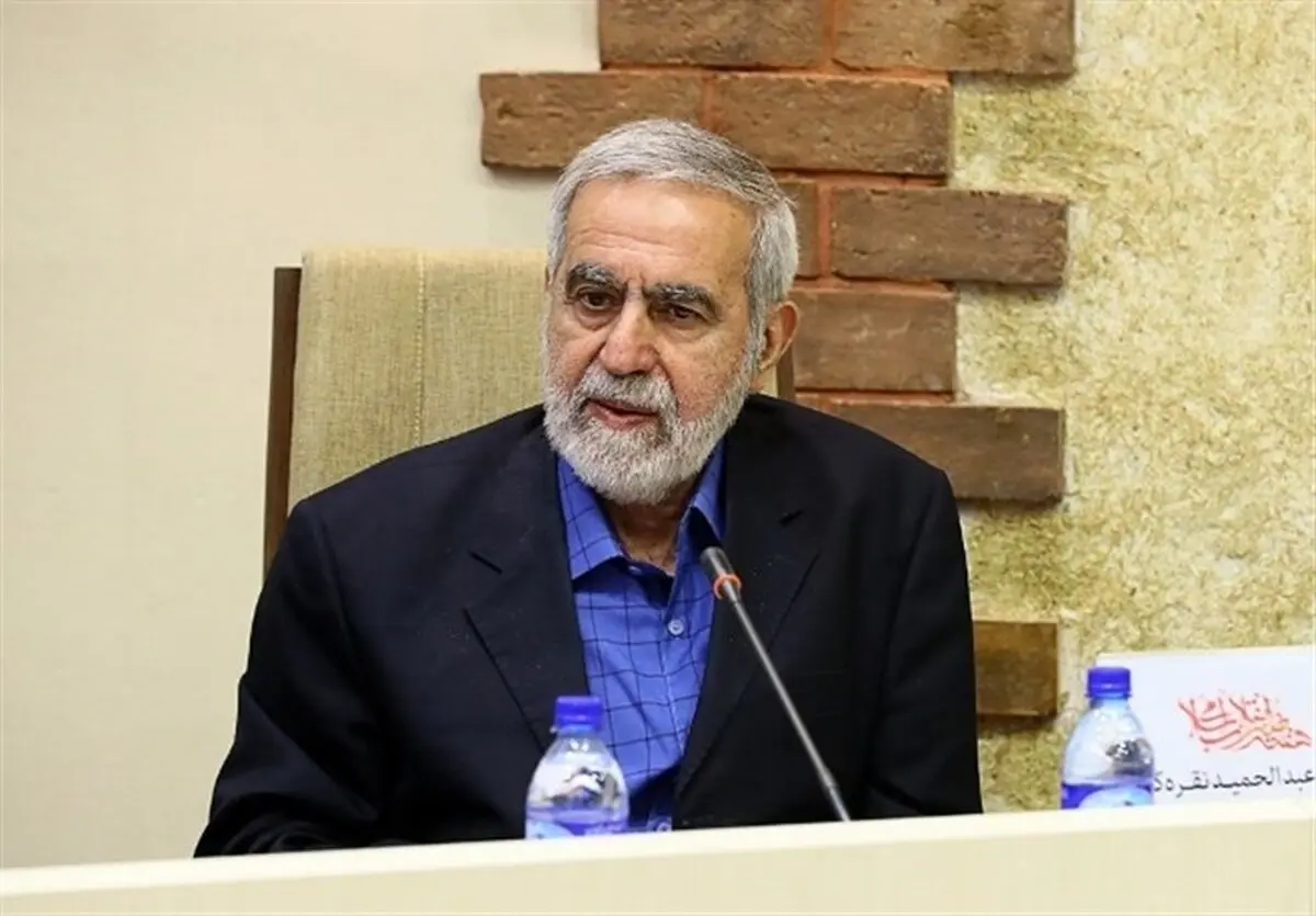 یک استاد دانشگاه علم و صنعت: نباید بخاطر علم یک استاد او را به دانشگاه دعوت کنیم 