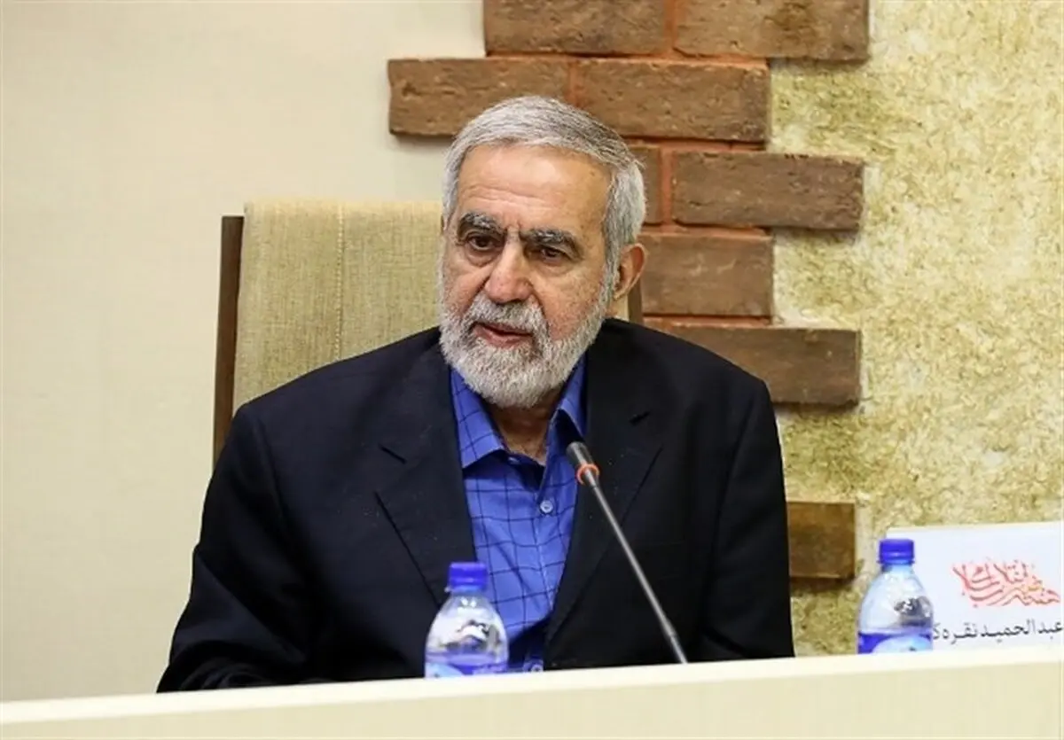 یک استاد دانشگاه علم و صنعت: نباید بخاطر علم یک استاد او را به دانشگاه دعوت کنیم 