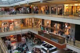 مراکز تجاری در سراسر تهران تعطیل شد 