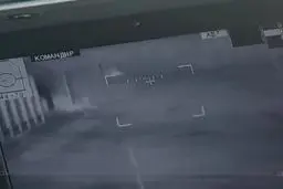 لحظه‌ی رویارویی نفربر اوکراینی با تانک و نفربر روسی+ویدئو