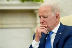 تسلط طالبان بر افغانستان محبوبیت بایدن را به پایین‌ترین سطح رساند